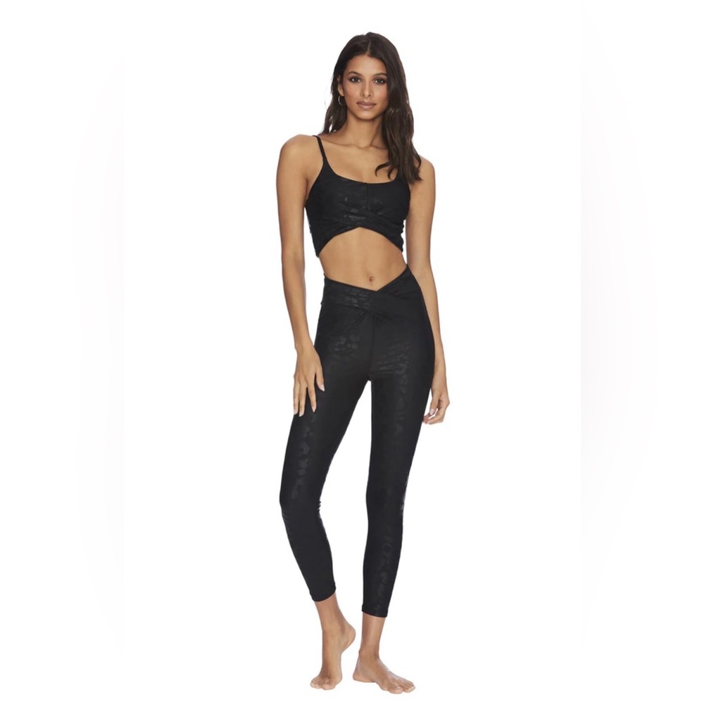 Beach Riot Black Snake Textured Twist Front Legging & Bra Set | Size S